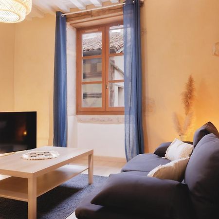 Renaissance Apartment Бур-ен-Брес Екстериор снимка